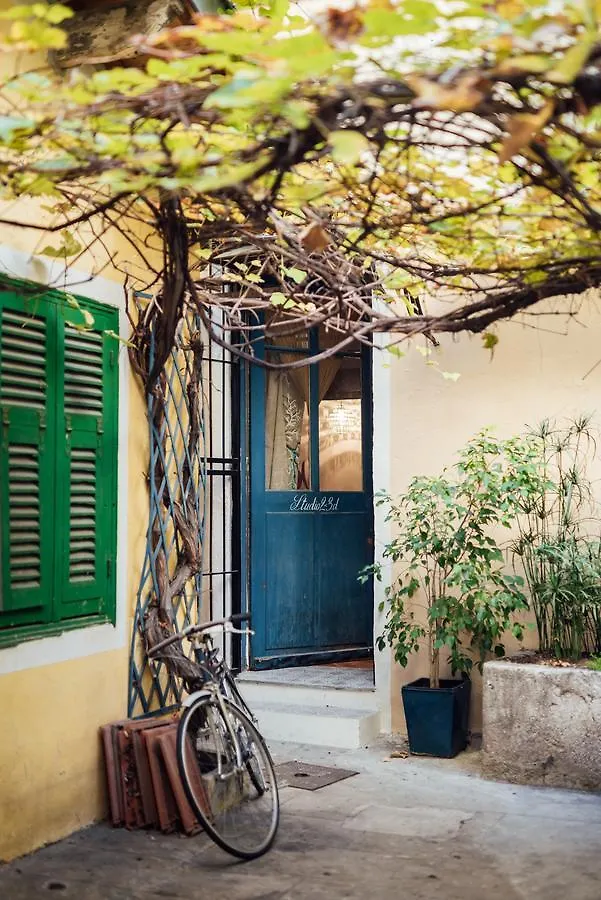 Nice Booking - Loft 23 Nice Port 0*,  France